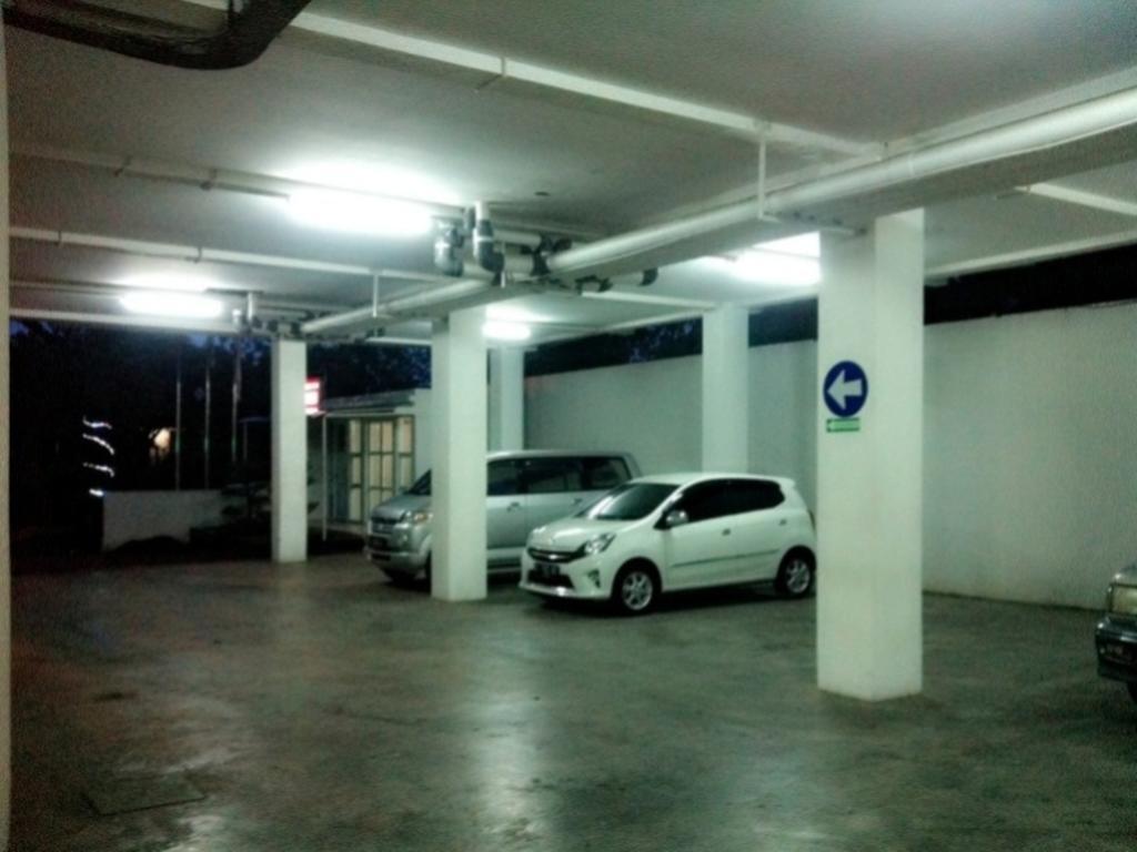 Lj Hotel Bandung Exterior photo