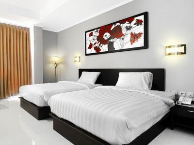 Lj Hotel Bandung Exterior photo