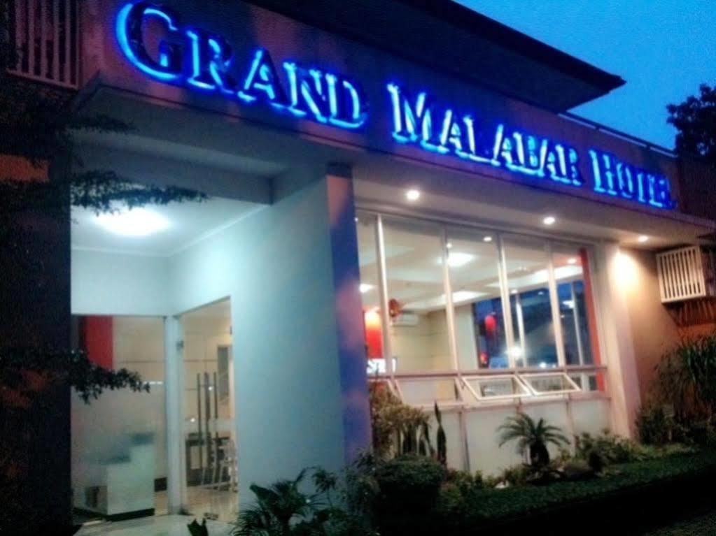 Lj Hotel Bandung Exterior photo