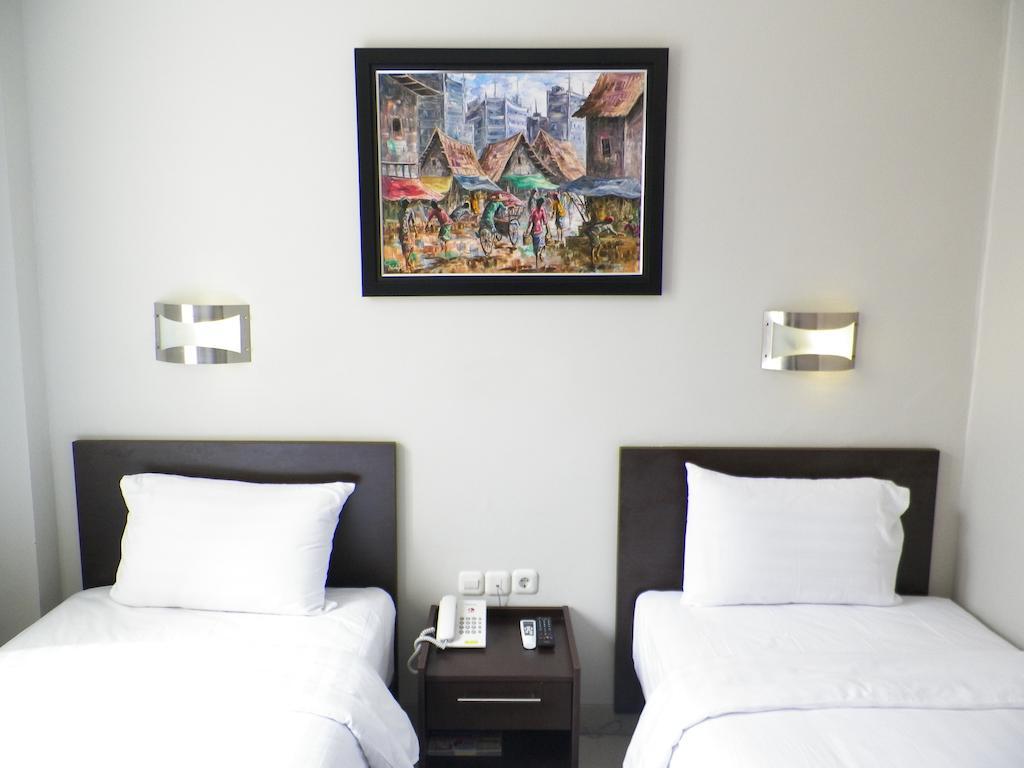 Lj Hotel Bandung Room photo