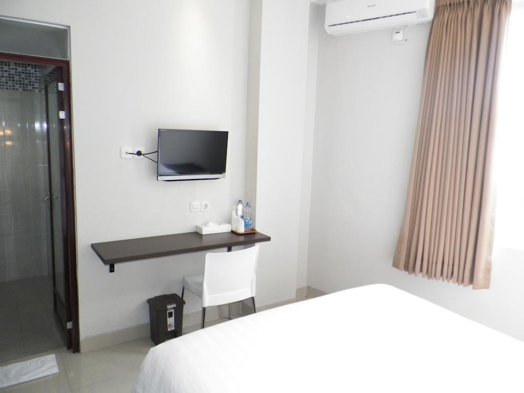 Lj Hotel Bandung Room photo