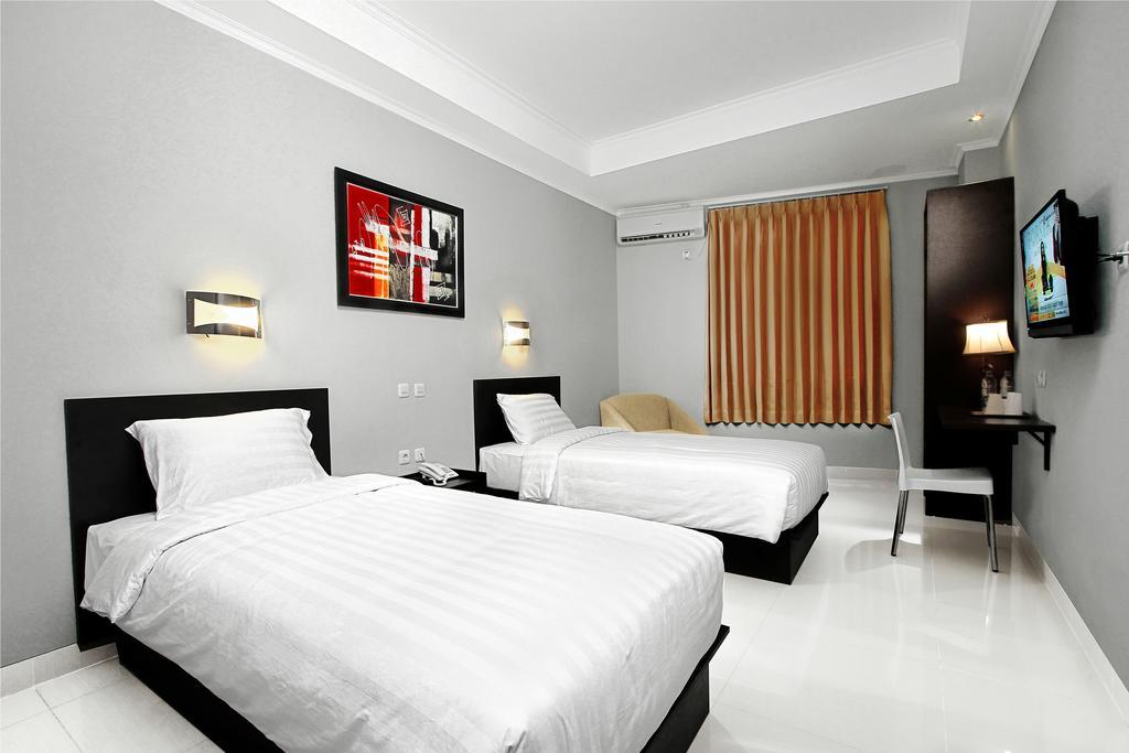 Lj Hotel Bandung Room photo